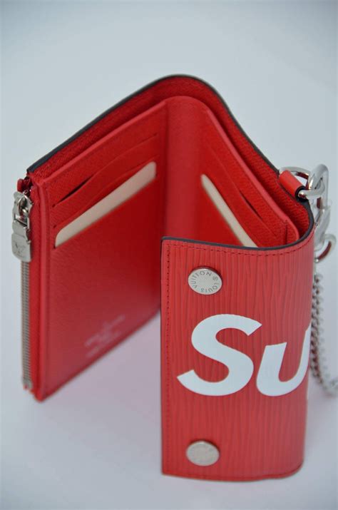 supreme x louis vuitton chain wallet|supreme louis vuitton wallet men.